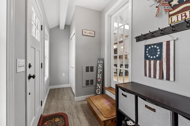 90 Tuttle Rd, Sterling, MA 01564