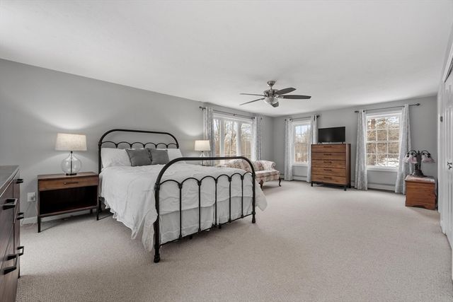 90 Tuttle Rd, Sterling, MA 01564