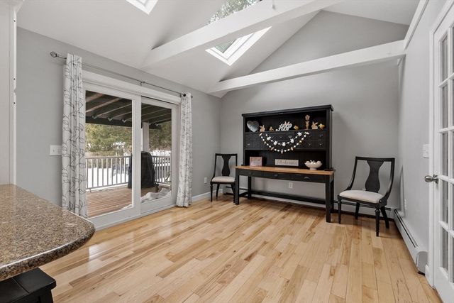 90 Tuttle Rd, Sterling, MA 01564