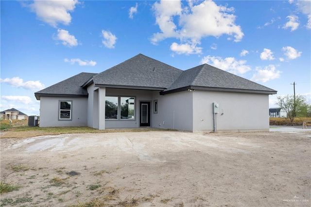 12 James Street, Rio Grande City, TX 78582