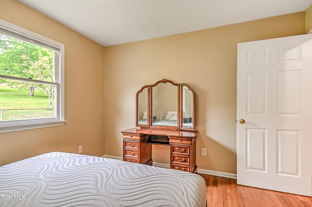 936 Diane Avenue, Erwin, TN 37650