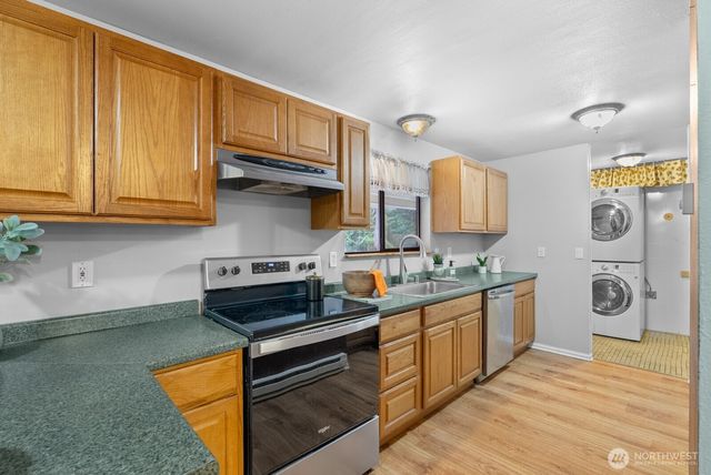 25624 166th Street E, Buckley, WA 98321