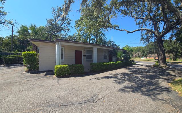 551 US-98, 5, Mary Esther, FL 32569