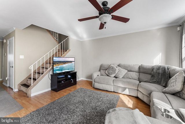 12 RIVER BANK DR, Roebling, NJ 08554