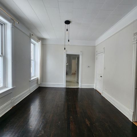 1222 N Campbell Avenue 1F, Chicago, IL 60622