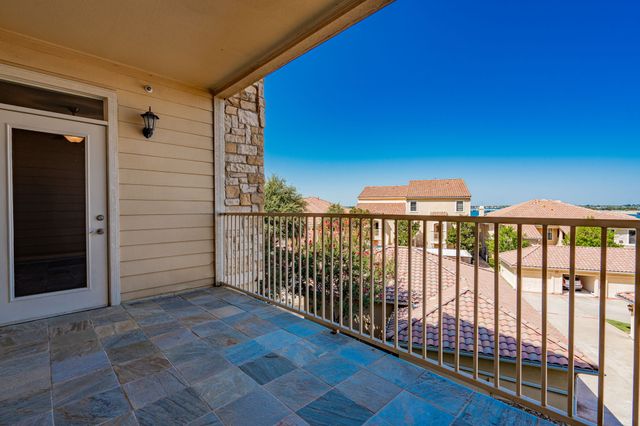 2131 Portofino Drive, Rockwall, TX 75032