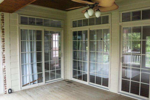 925 Village Green Avenue, Lexington, KY 40509