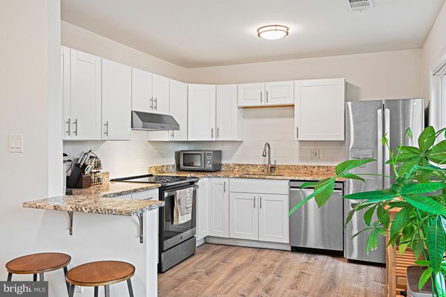 1317 SPRINGTIDE PL, Herndon, VA 20170