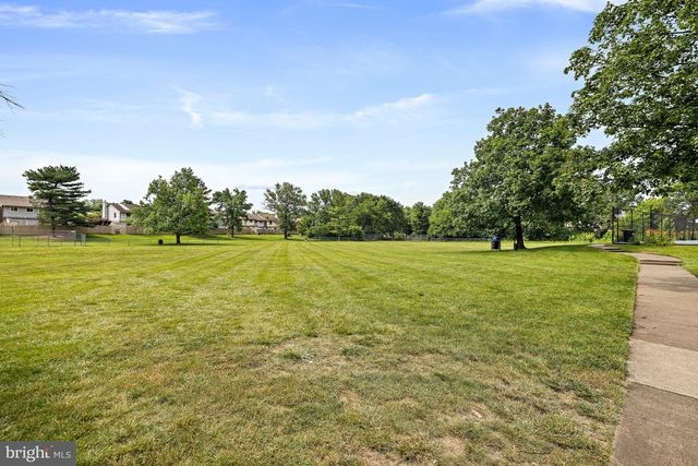 1317 SPRINGTIDE PL, Herndon, VA 20170