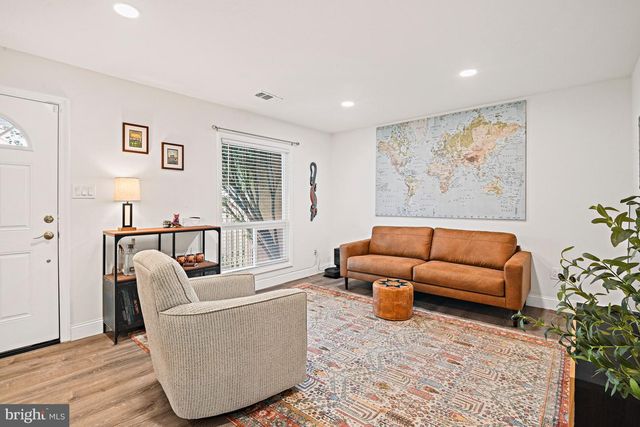 1317 SPRINGTIDE PL, Herndon, VA 20170