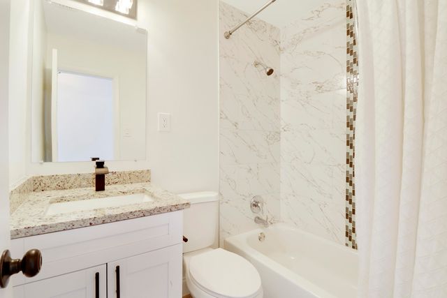 9291 Bloomfield Drive, Palm Beach Gardens, FL 33410