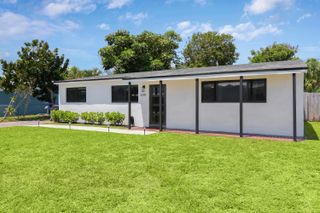 9291 Bloomfield Drive, Palm Beach Gardens, FL 33410