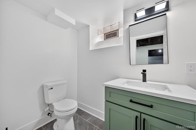 18468 Ilene Street, Detroit, MI 48221