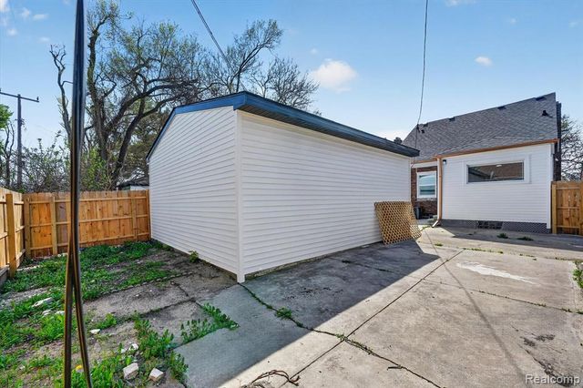 18468 Ilene Street, Detroit, MI 48221