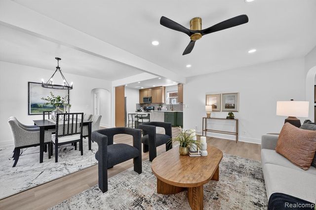 18468 Ilene Street, Detroit, MI 48221