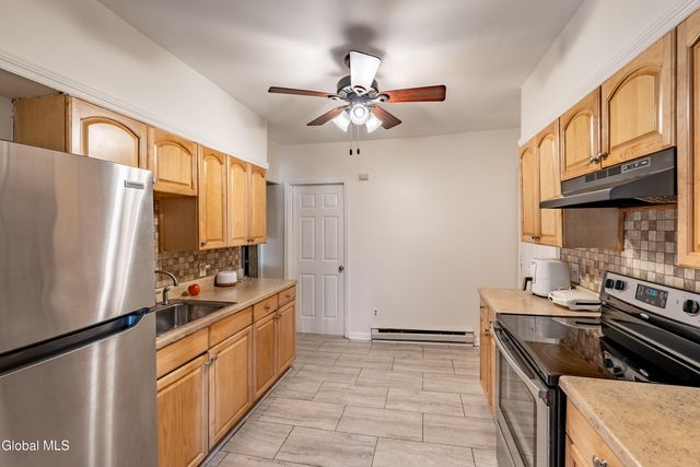 350 Madison Avenue, Albany, NY 12210