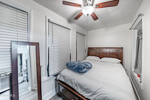 350 Madison Avenue, Albany, NY 12210