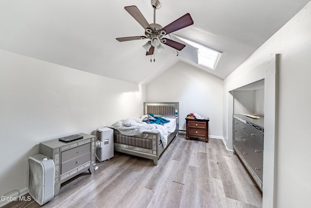 350 Madison Avenue, Albany, NY 12210