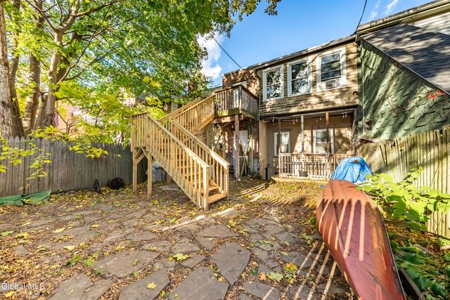 350 Madison Avenue, Albany, NY 12210