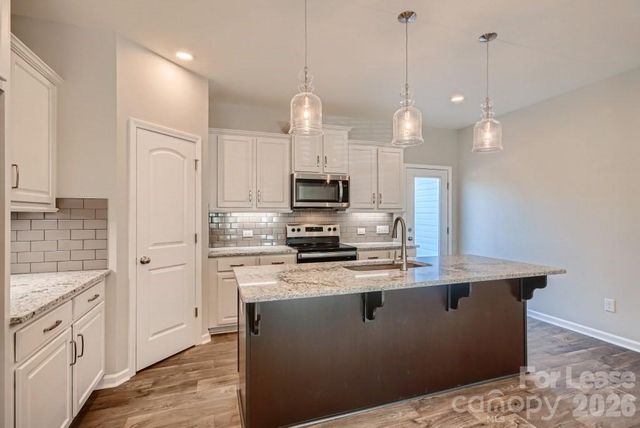 170 Fairfield Drive, Troutman, NC 28166