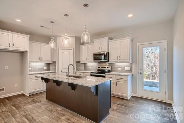 170 Fairfield Drive, Troutman, NC 28166