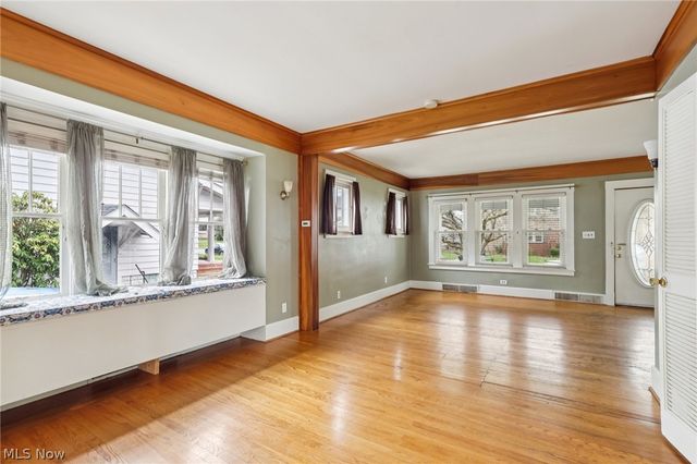 162 Erskine Avenue, Youngstown, OH 44512