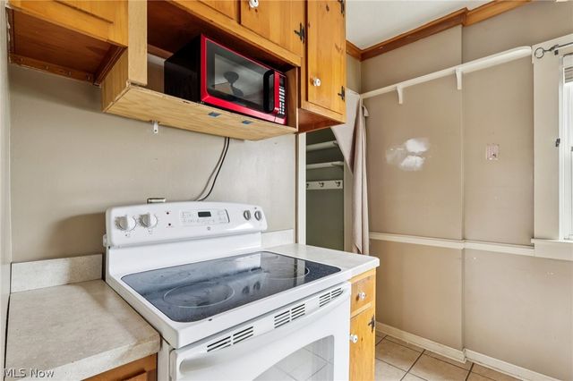 162 Erskine Avenue, Youngstown, OH 44512