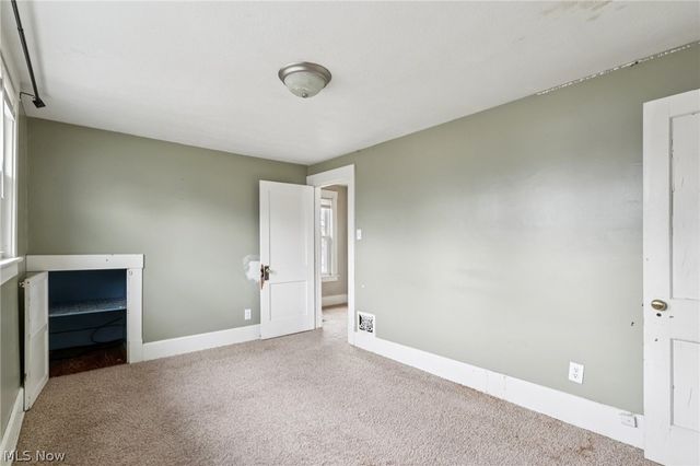 162 Erskine Avenue, Youngstown, OH 44512