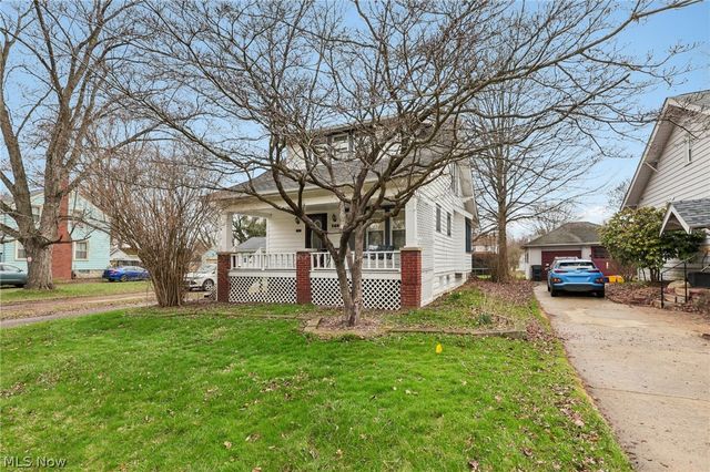 162 Erskine Avenue, Youngstown, OH 44512