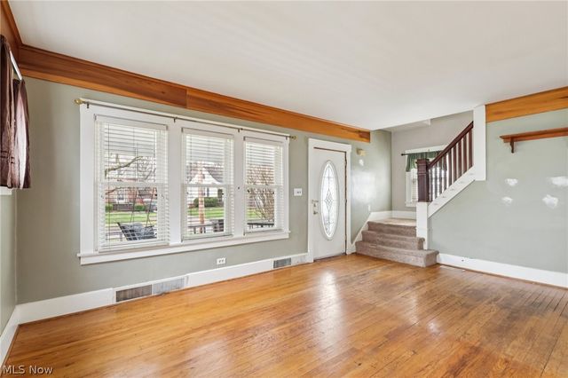 162 Erskine Avenue, Youngstown, OH 44512