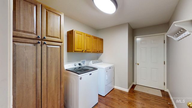 280 Dollar Hide Way, Jerome, ID 83338