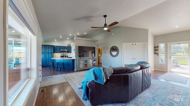 280 Dollar Hide Way, Jerome, ID 83338