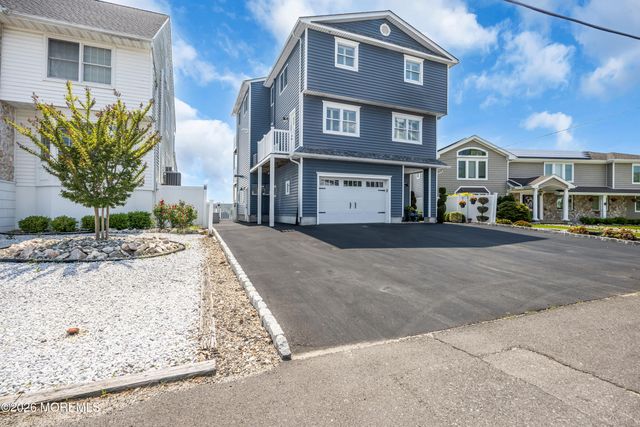 22 Island Drive, Brick, NJ 08724