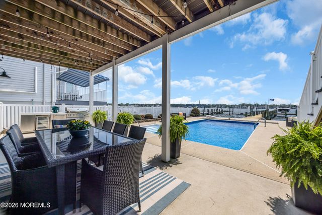 22 Island Drive, Brick, NJ 08724