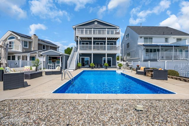 22 Island Drive, Brick, NJ 08724