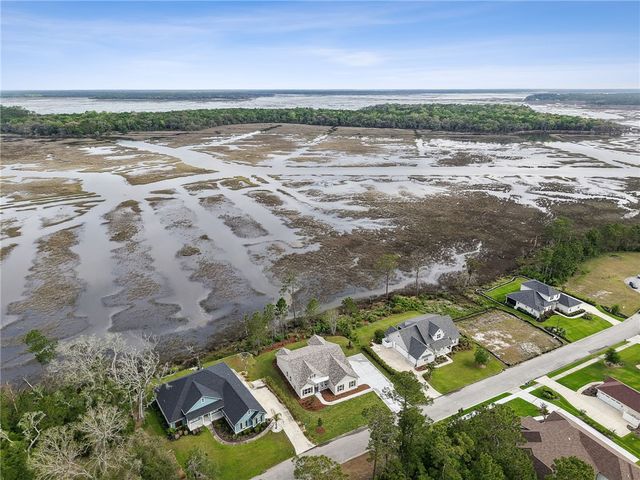 311 Bateau Drive, St Marys, GA 31558