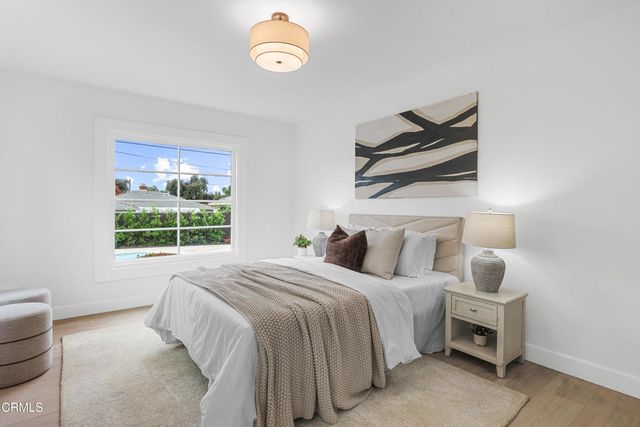 2176 Las Lunas Street, Pasadena, CA 91107