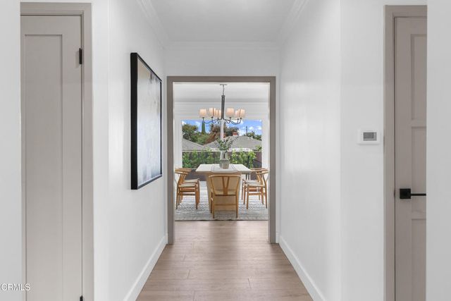 2176 Las Lunas Street, Pasadena, CA 91107