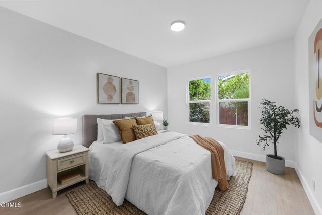 2176 Las Lunas Street, Pasadena, CA 91107