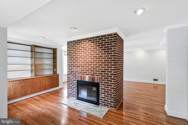 4401 DAVENPORT ST NW, Washington, DC 20016