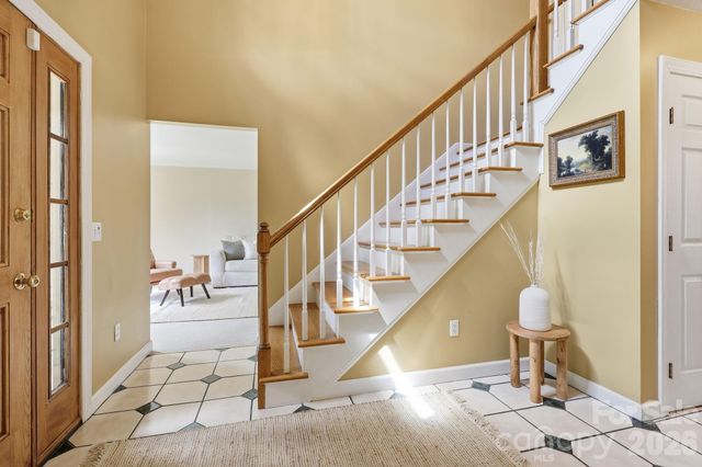 306 Woodview Court, Fletcher, NC 28732