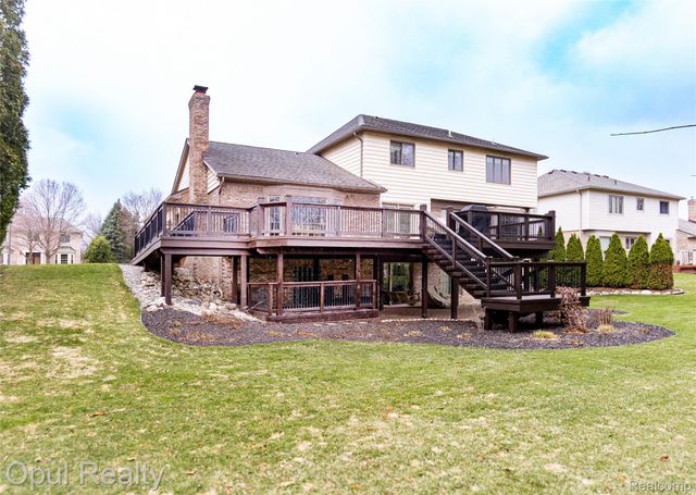 19760 Sussex Avenue, Livonia, MI 48152