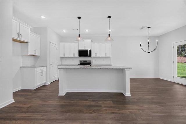 2020 Oconee Bluff Drive, Athens, GA 30601