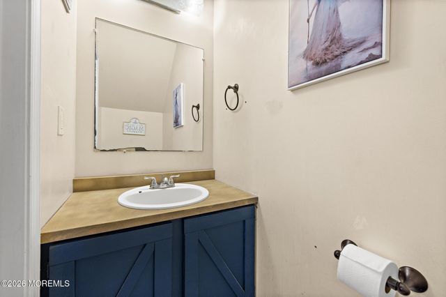 210 Osprey Court, Tuckerton, NJ 08087