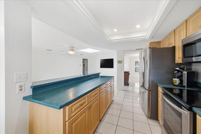 11176 HAMMOCK DRIVE, Largo, FL 33774