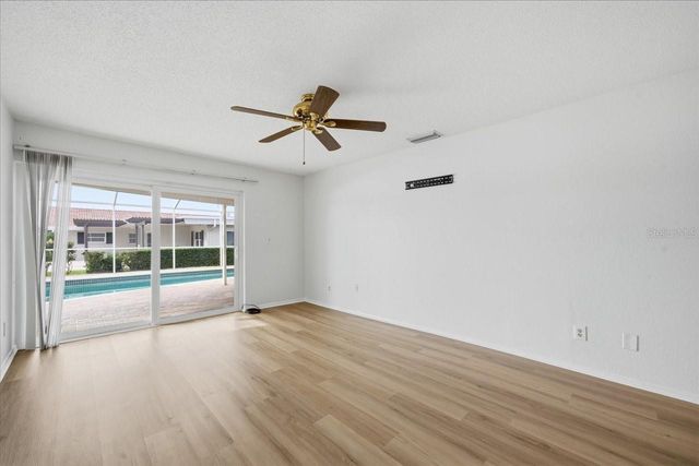 11176 HAMMOCK DRIVE, Largo, FL 33774