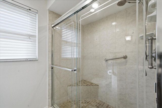 11176 HAMMOCK DRIVE, Largo, FL 33774