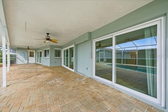 11176 HAMMOCK DRIVE, Largo, FL 33774