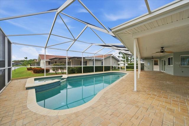 11176 HAMMOCK DRIVE, Largo, FL 33774