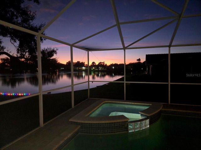 11176 HAMMOCK DRIVE, Largo, FL 33774